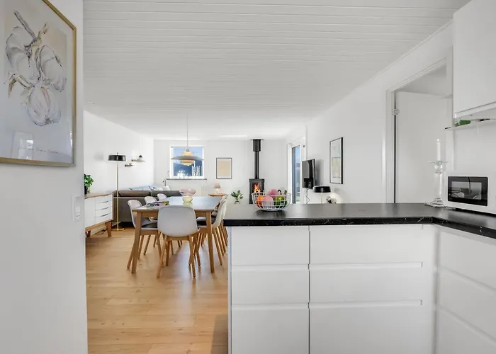 Сasa de vacaciones Sulo - 300m From The Sea By Interhome *